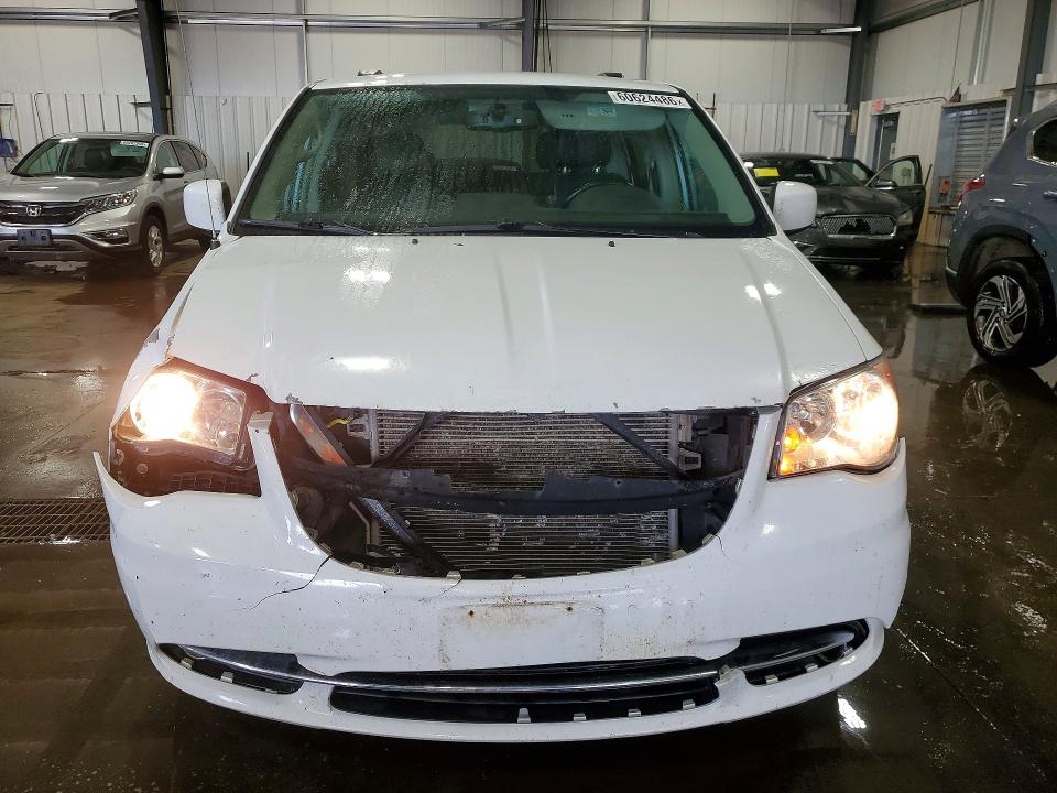 60624486 :رقم المزاد ، 2C4RC1BG2GR240049 vin ، 2016 Chrysler Town & Country مزاد بيع