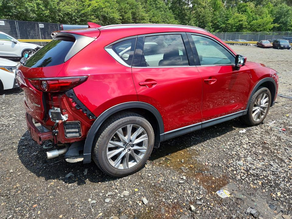 Продажа на аукционе авто 2021 Mazda Cx-5, vin: JM3KFADMXM0352316, номер лота: 61914626