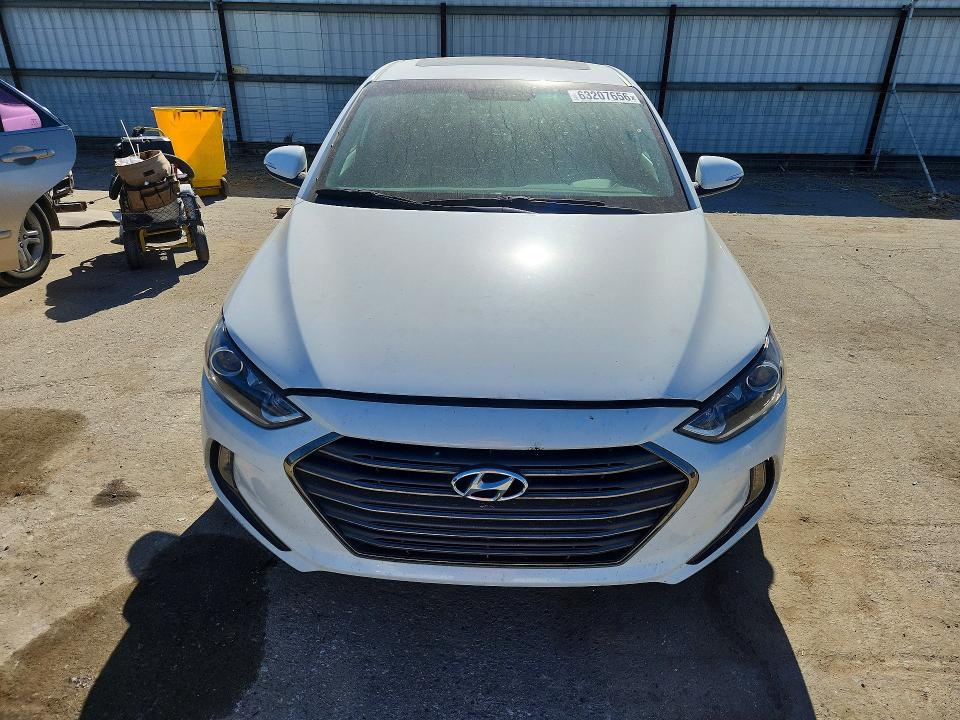2017 Hyundai Elantra მანქანა იყიდება აუქციონზე, vin: 5NPD84LFXHH116483, აუქციონის ნომერი: 63207656