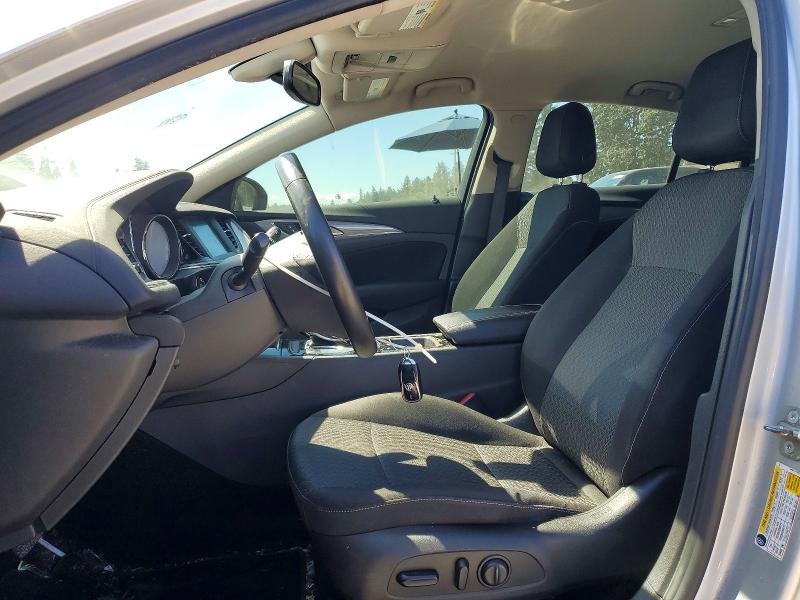 59834316 :رقم المزاد ، W04GL6SX0J1108661 vin ، 2018 Buick Regal مزاد بيع