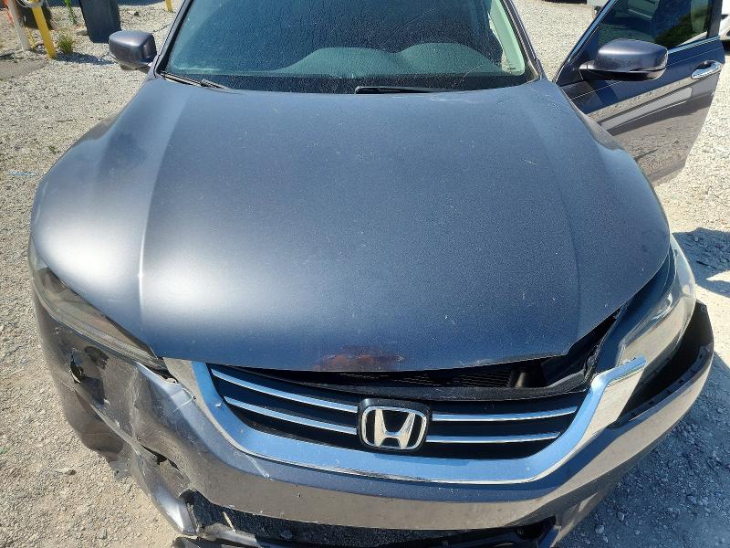 60232696 :رقم المزاد ، 1HGCR2F89FA216106 vin ، 2015 Honda Accord مزاد بيع