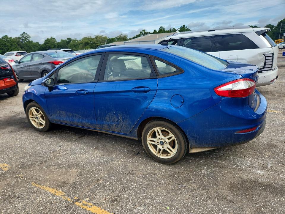 61099296 :رقم المزاد ، 3FADP4BJ0JM129757 vin ، 2018 Ford Fiesta مزاد بيع