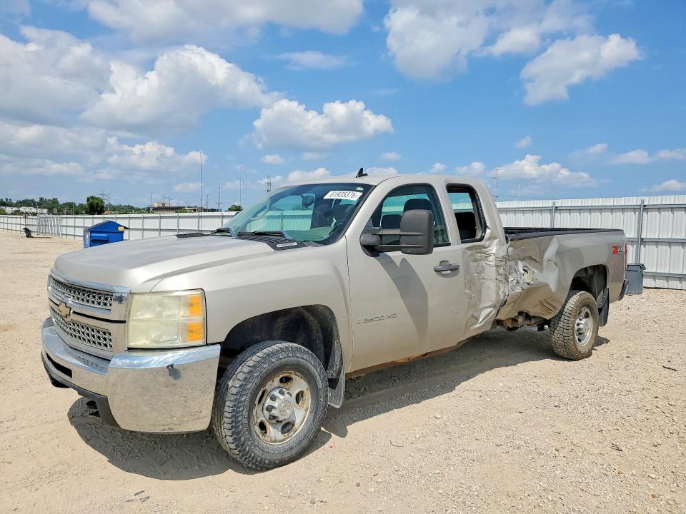 Продаж на аукціоні авто 2008 Chevrolet Silverado, vin: 1GCHK29K38E210331, номер лоту: 61935376