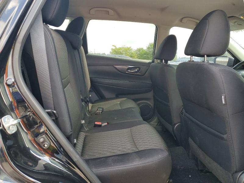 62600446 :رقم المزاد ، 5N1AT2MV4HC879232 vin ، 2017 Nissan Rogue مزاد بيع