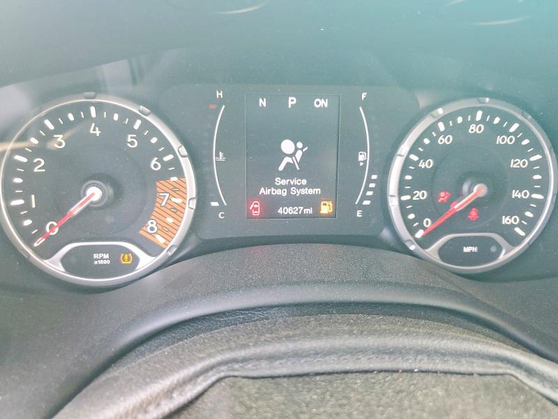 Продаж на аукціоні авто 2020 Jeep Renegade, vin: ZACNJBBB5LPL56856, номер лоту: 61489446