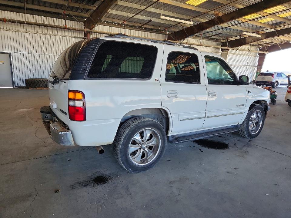 61538266 :رقم المزاد ، 1GNEC13Z92R235094 vin ، 2002 Chevrolet Tahoe مزاد بيع