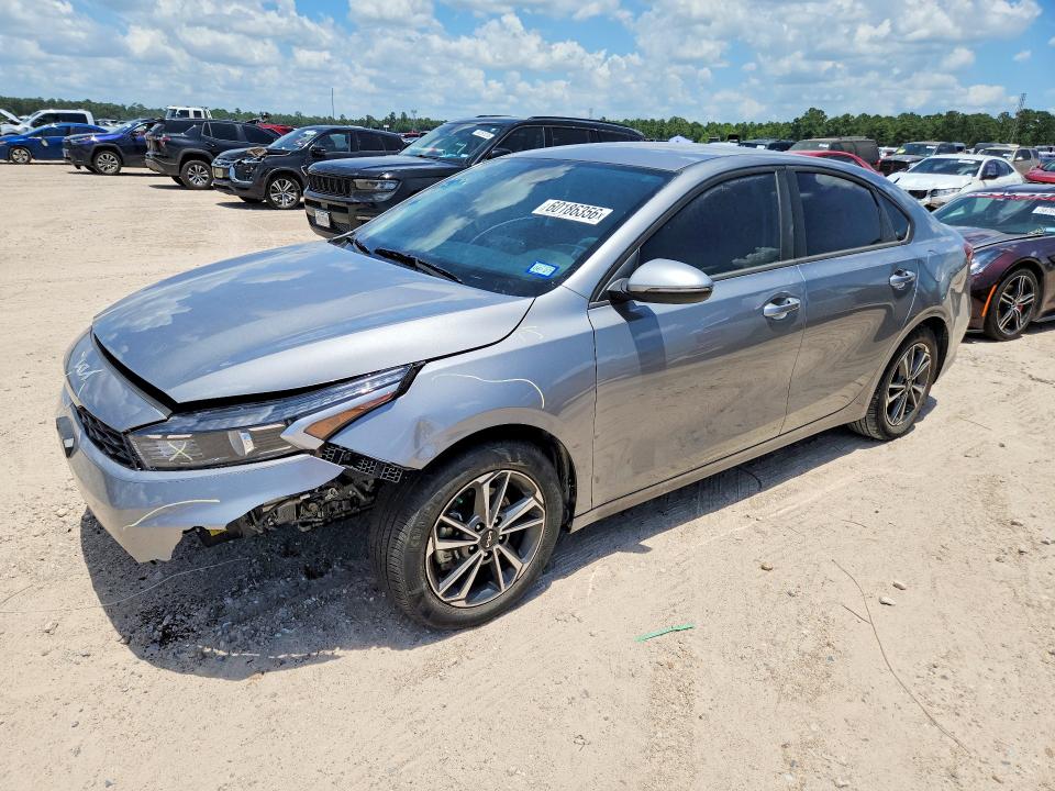 60186356 :رقم المزاد ، 3KPF24AD5PE648397 vin ، 2023 Kia Forte مزاد بيع