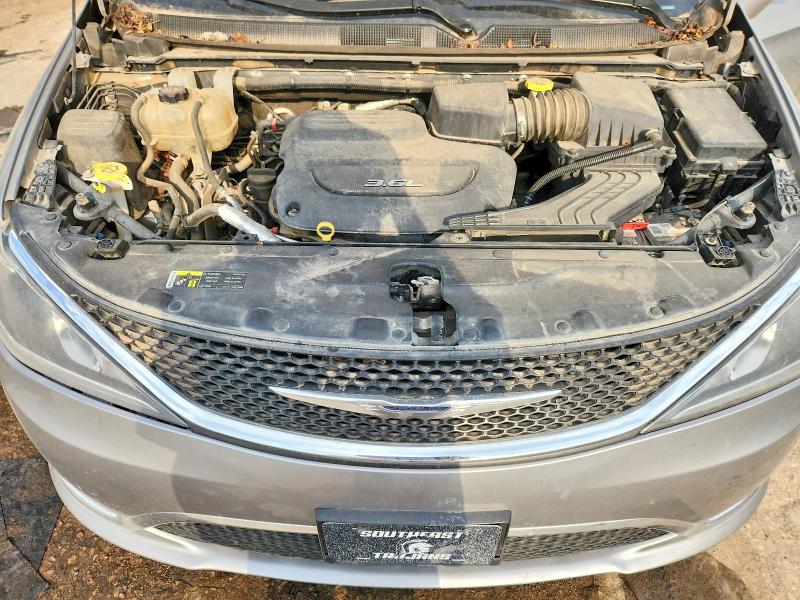 Продаж на аукціоні авто 2017 Chrysler Pacifica, vin: 2C4RC1BG3HR747494, номер лоту: 58113646