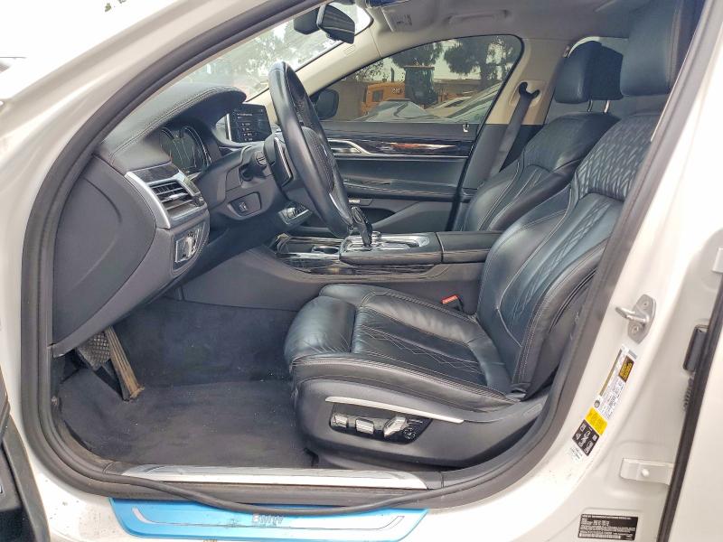 61810616 :رقم المزاد ، WBA7F2C53GG415098 vin ، 2016 Bmw 750 مزاد بيع