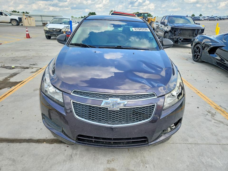 Продажа на аукционе авто 2014 Chevrolet Cruze, vin: 1G1PB5SH1E7210154, номер лота: 61945336