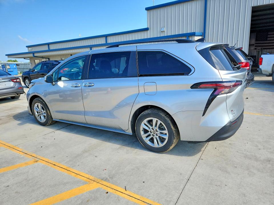 Aukcja sprzedaży 2023 Toyota Sienna, vin: 5TDJSKFC3PS093745, numer aukcji: 60306106