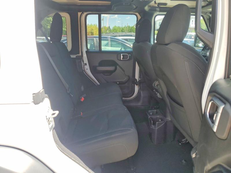 60468206 :رقم المزاد ، 1C4HJXDG1JW104804 vin ، 2018 Jeep Wrangler Unlimited مزاد بيع