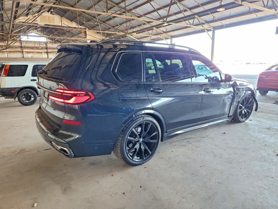 Продаж на аукціоні авто 2023 Bmw X7, vin: 5UX23EM07P9P99996, номер лоту: 63232076