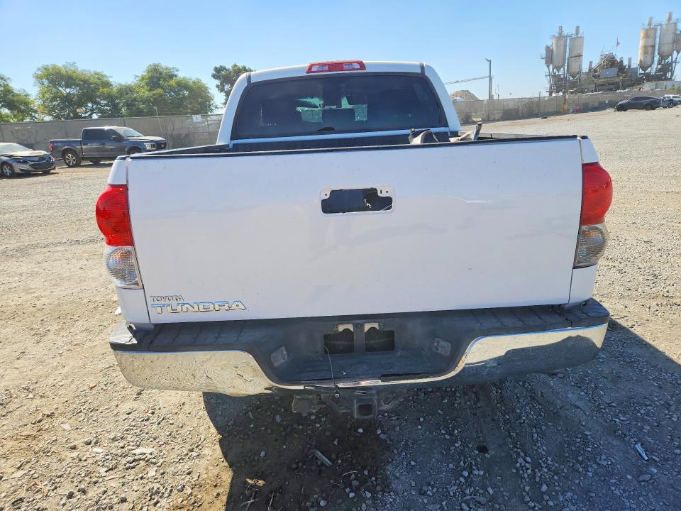 59829946 :رقم المزاد ، 5TFET54198X027133 vin ، 2008 Toyota Tundra مزاد بيع