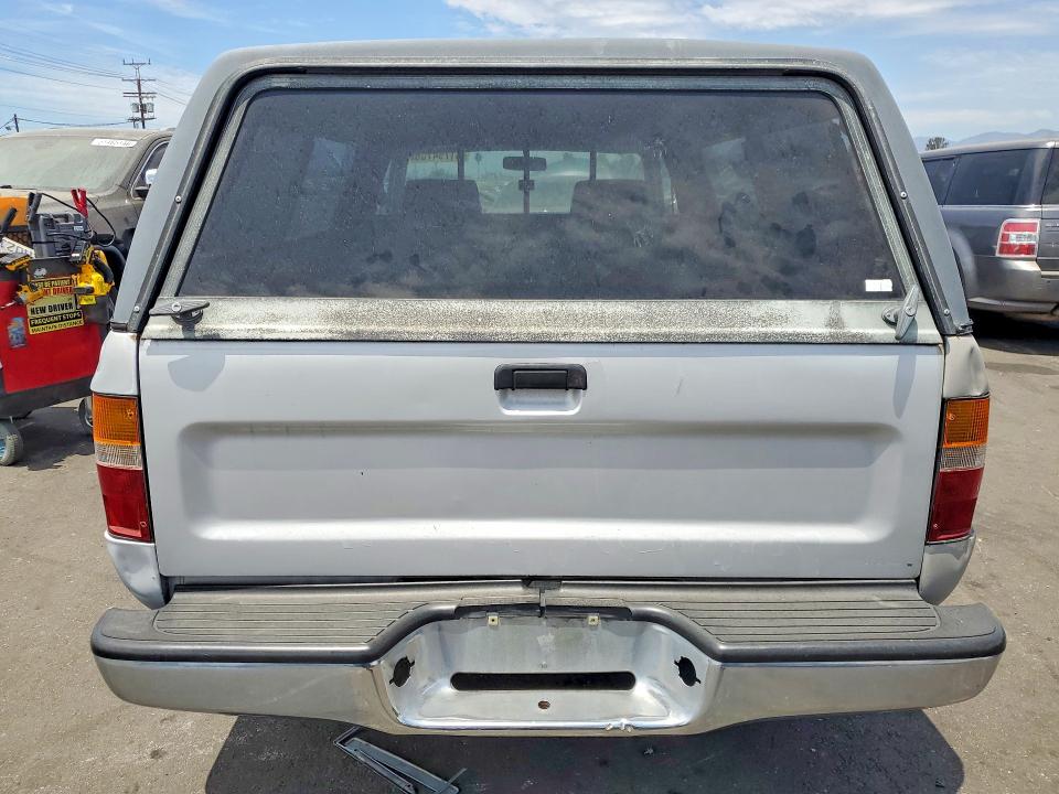 1992 Toyota Pickup მანქანა იყიდება აუქციონზე, vin: JT4RN81A2N0092167, აუქციონის ნომერი: 61794706
