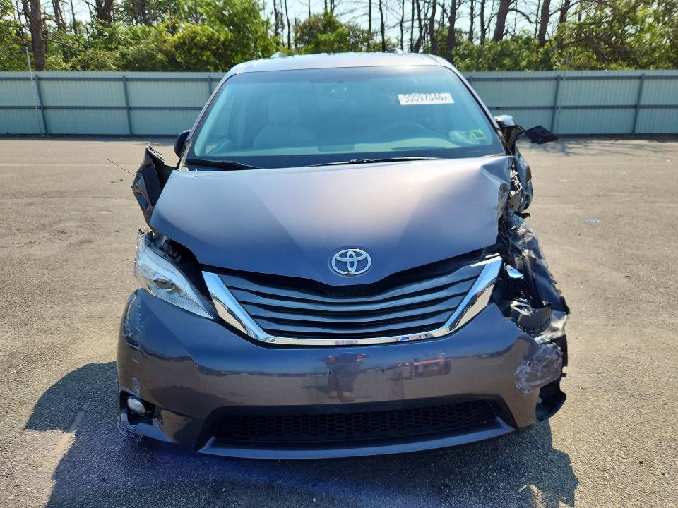 59097046 :رقم المزاد ، 5TDYK3DC2ES491517 vin ، 2014 Toyota Sienna مزاد بيع