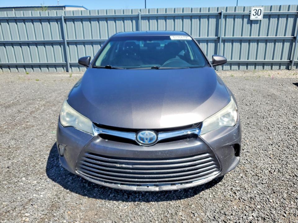 61764196 :رقم المزاد ، 4T1BD1FK3GU183632 vin ، 2016 Toyota Camry Hybrid مزاد بيع