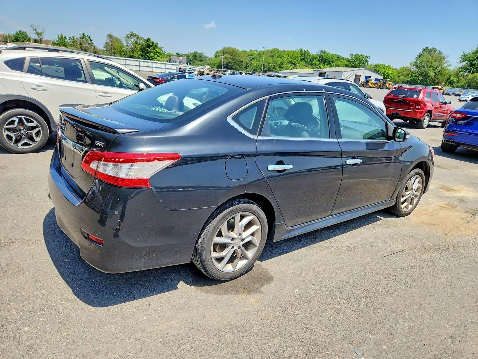 2015 Nissan Sentra მანქანა იყიდება აუქციონზე, vin: 3N1AB7APXFY337019, აუქციონის ნომერი: 58890576