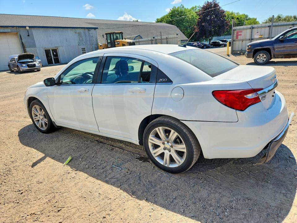59835046 :رقم المزاد ، 1C3CCBBB9DN505580 vin ، 2013 Chrysler 200 مزاد بيع