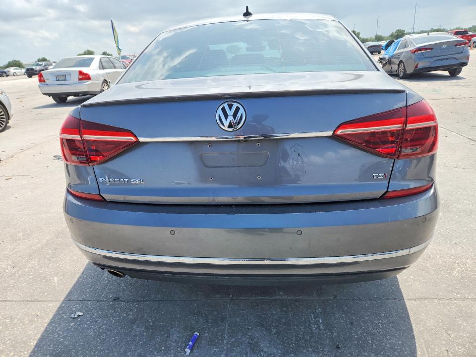 62356756 :رقم المزاد ، 1VWCA7A36JC015062 vin ، 2018 Volkswagen Passat مزاد بيع