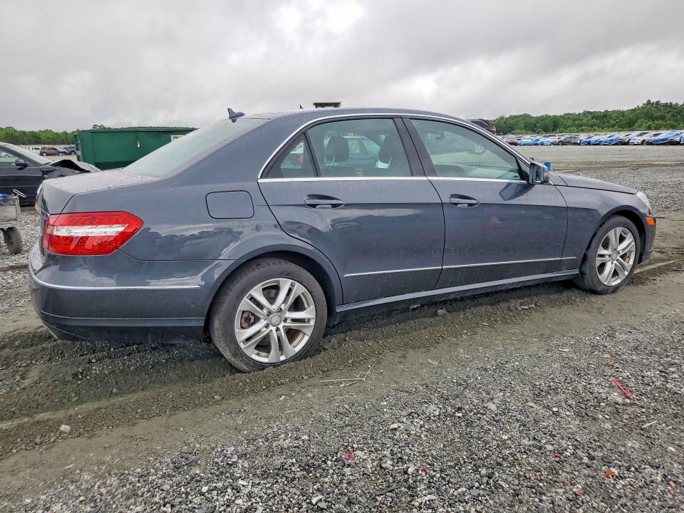2010 Mercedes-benz E მანქანა იყიდება აუქციონზე, vin: WDDHF5GB0AA190549, აუქციონის ნომერი: 60364706