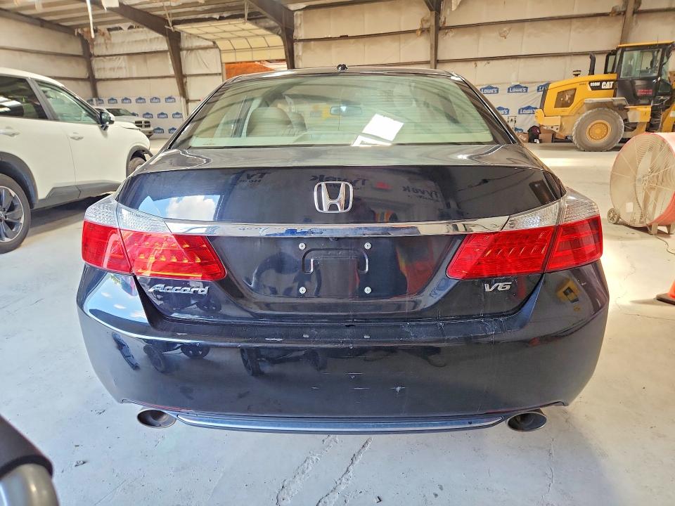 Продажа на аукционе авто 2013 Honda Accord, vin: 1HGCR3F82DA005297, номер лота: 63154126