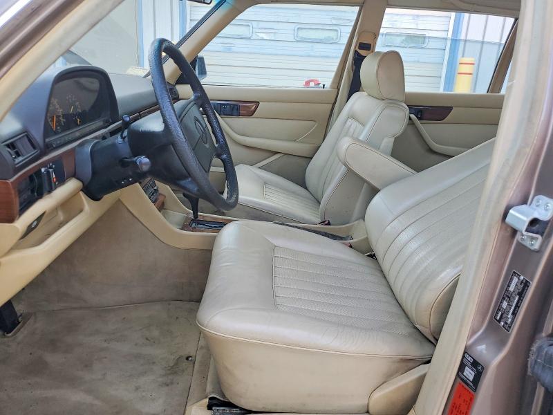 Продаж на аукціоні авто 1988 Mercedes-benz 420, vin: WDBCA35D2JA414995, номер лоту: 61978966