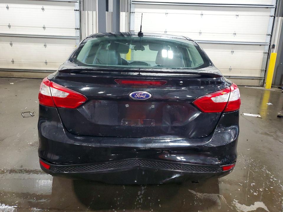 2014 Ford Focus მანქანა იყიდება აუქციონზე, vin: 1FADP3F20EL129455, აუქციონის ნომერი: 60582886