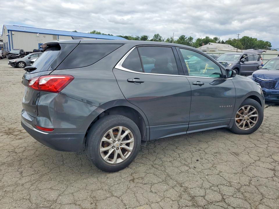 2018 Chevrolet Equinox მანქანა იყიდება აუქციონზე, vin: 2GNAXJEV4J6216122, აუქციონის ნომერი: 63471106