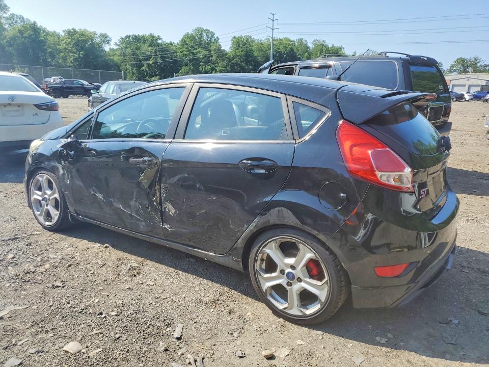 59090406 :رقم المزاد ، 3FADP4GX8GM194555 vin ، 2016 Ford Fiesta مزاد بيع