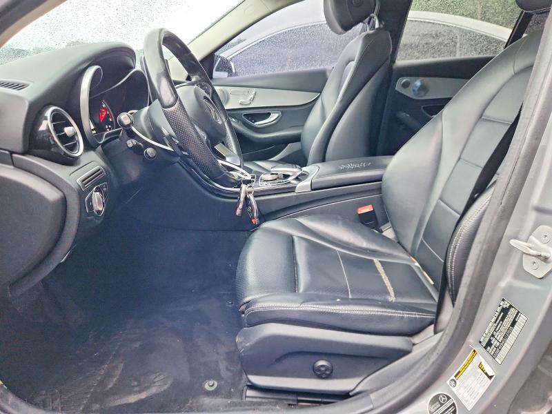 60695356 :رقم المزاد ، 55SWF4KB4GU127035 vin ، 2016 Mercedes-benz C مزاد بيع