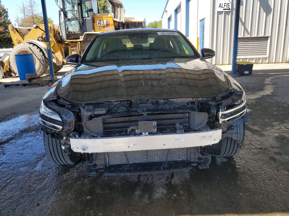 Auction sale of the 2025 Genesis G70, vin: KMTG34SC6SU158828, lot number: 61887476
