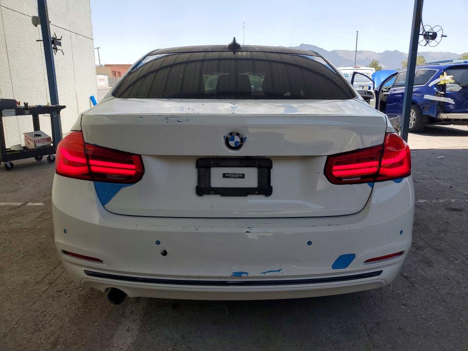 Продажа на аукционе авто 2017 Bmw 328, vin: WBA8E5C53HK388783, номер лота: 59832936