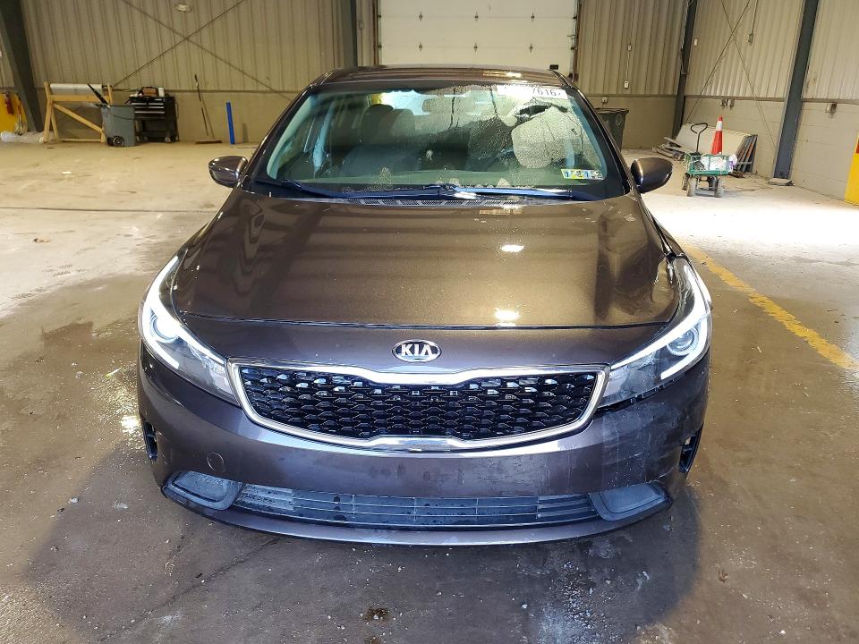 2018 Kia Forte მანქანა იყიდება აუქციონზე, vin: 3KPFL4A73JE199767, აუქციონის ნომერი: 58487616