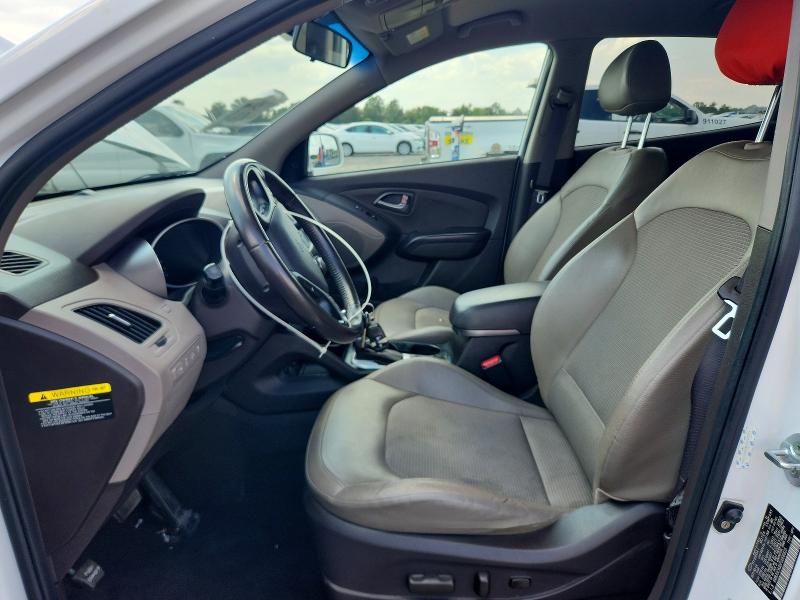 2015 Hyundai Tucson მანქანა იყიდება აუქციონზე, vin: KM8JUCAG6FU006825, აუქციონის ნომერი: 62853856