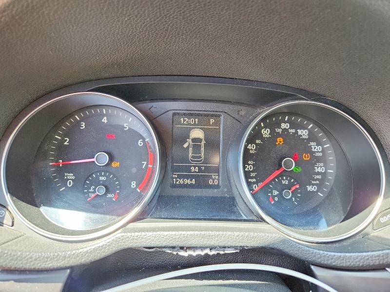 59846786 :رقم المزاد ، 1VWDT7A36HC044148 vin ، 2017 Volkswagen Passat مزاد بيع