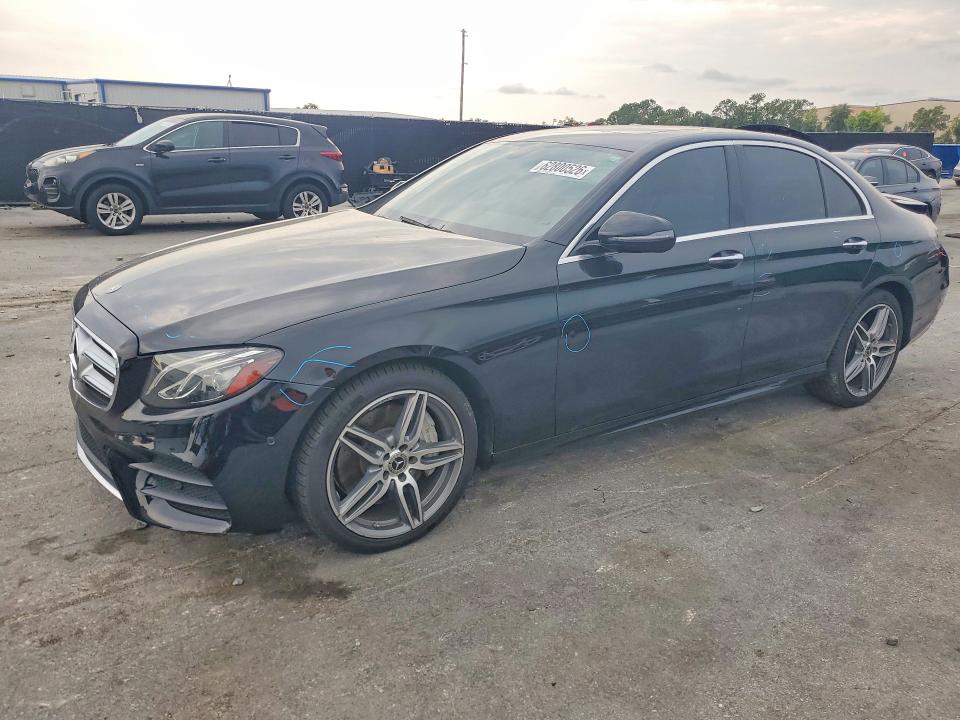 Продаж на аукціоні авто 2018 Mercedes-benz E, vin: WDDZF4JBXJA459759, номер лоту: 62800526