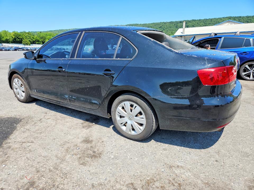 62089686 :رقم المزاد ، 3VWDZ7AJ0BM337353 vin ، 2011 Volkswagen Jetta مزاد بيع