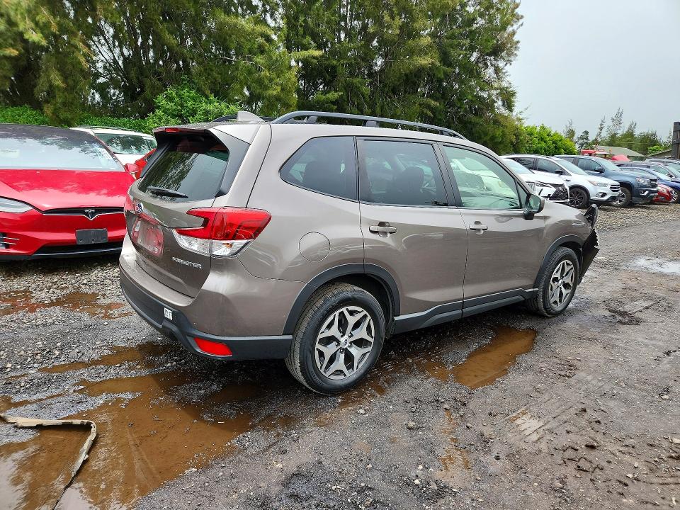 Продаж на аукціоні авто 2022 Subaru Forester, vin: JF2SKAEC7NH506916, номер лоту: 59738506