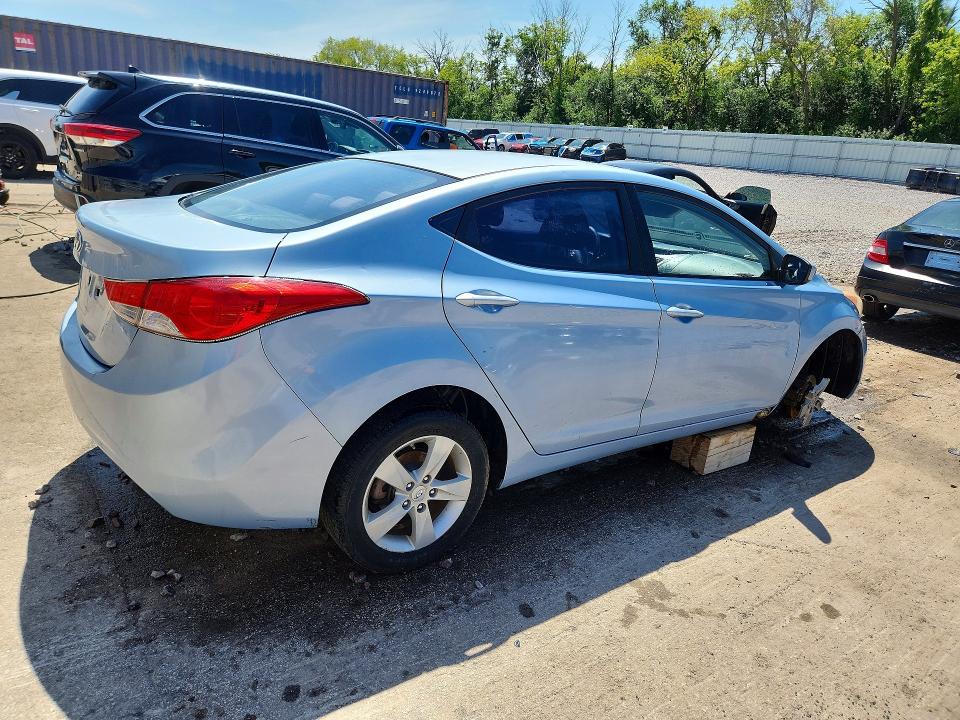 58777046 :رقم المزاد ، KMHDH4AE7CU322882 vin ، 2012 Hyundai Elantra مزاد بيع