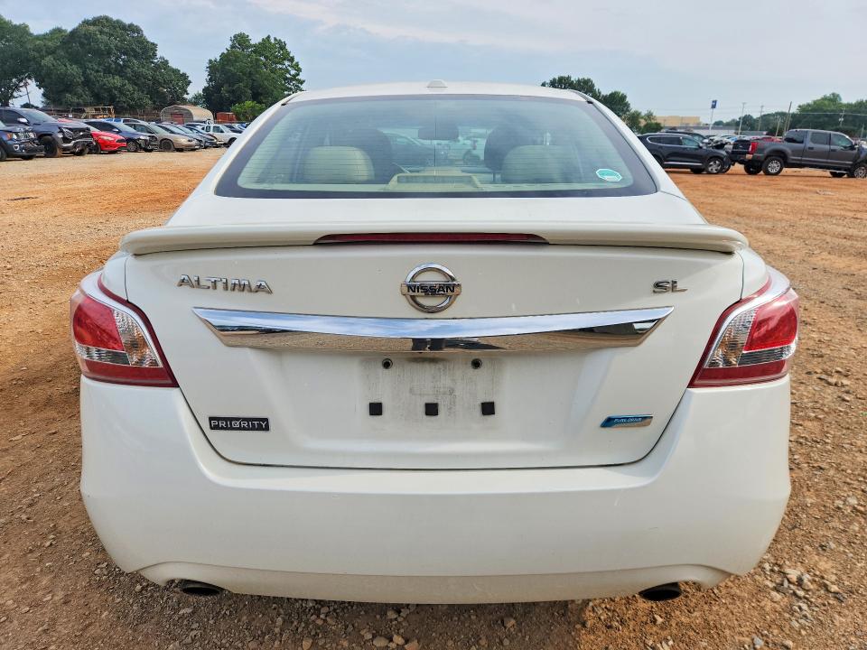 2013 Nissan Altima მანქანა იყიდება აუქციონზე, vin: 1N4AL3AP1DN494408, აუქციონის ნომერი: 60656676