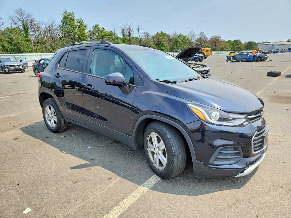 63060436 :رقم المزاد ، KL7CJLSM9MB377381 vin ، 2021 Chevrolet Trax مزاد بيع