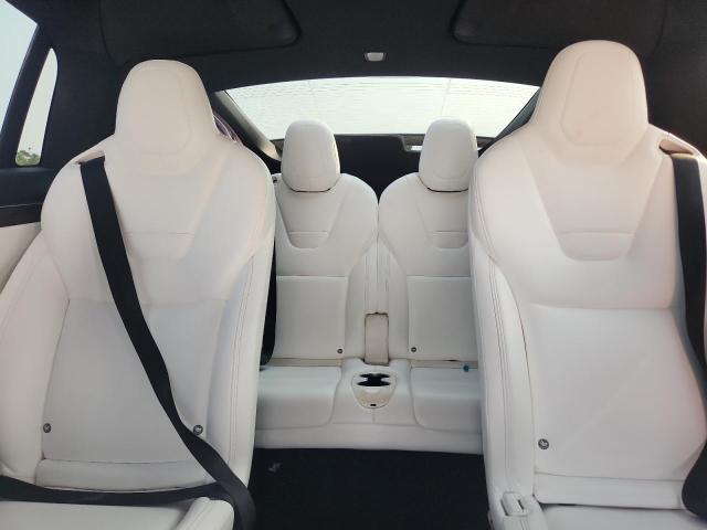 57028106 :رقم المزاد ، 5YJXCBE25GF008828 vin ، 2016 Tesla Model X مزاد بيع