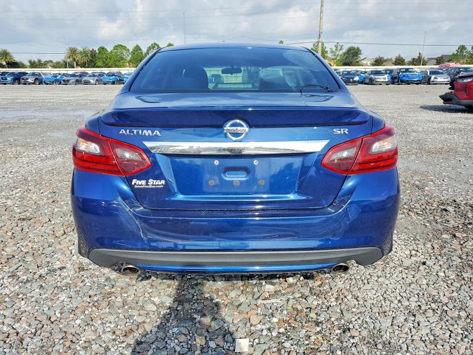 2017 Nissan Altima მანქანა იყიდება აუქციონზე, vin: 1N4AL3AP0HC491940, აუქციონის ნომერი: 61692826