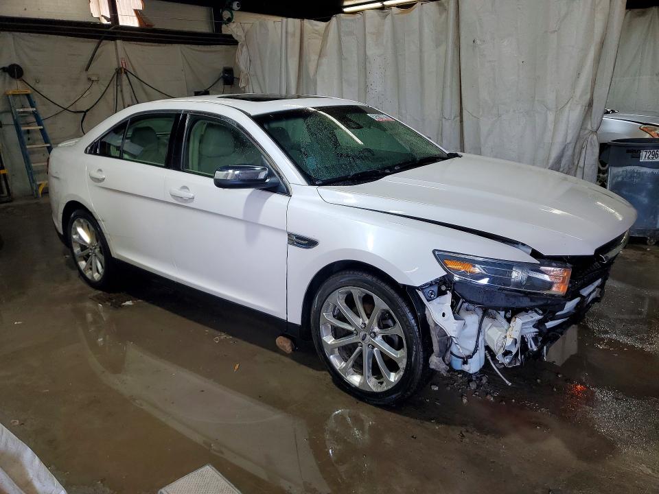 2015 Ford Taurus მანქანა იყიდება აუქციონზე, vin: 1FAHP2J81FG163163, აუქციონის ნომერი: 62680736