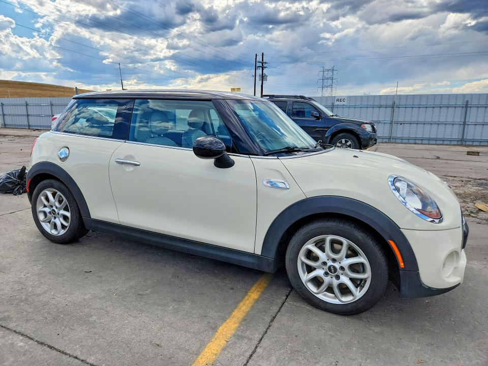 Продаж на аукціоні авто 2016 Mini Cooper, vin: WMWXP7C50G2C60925, номер лоту: 62522956