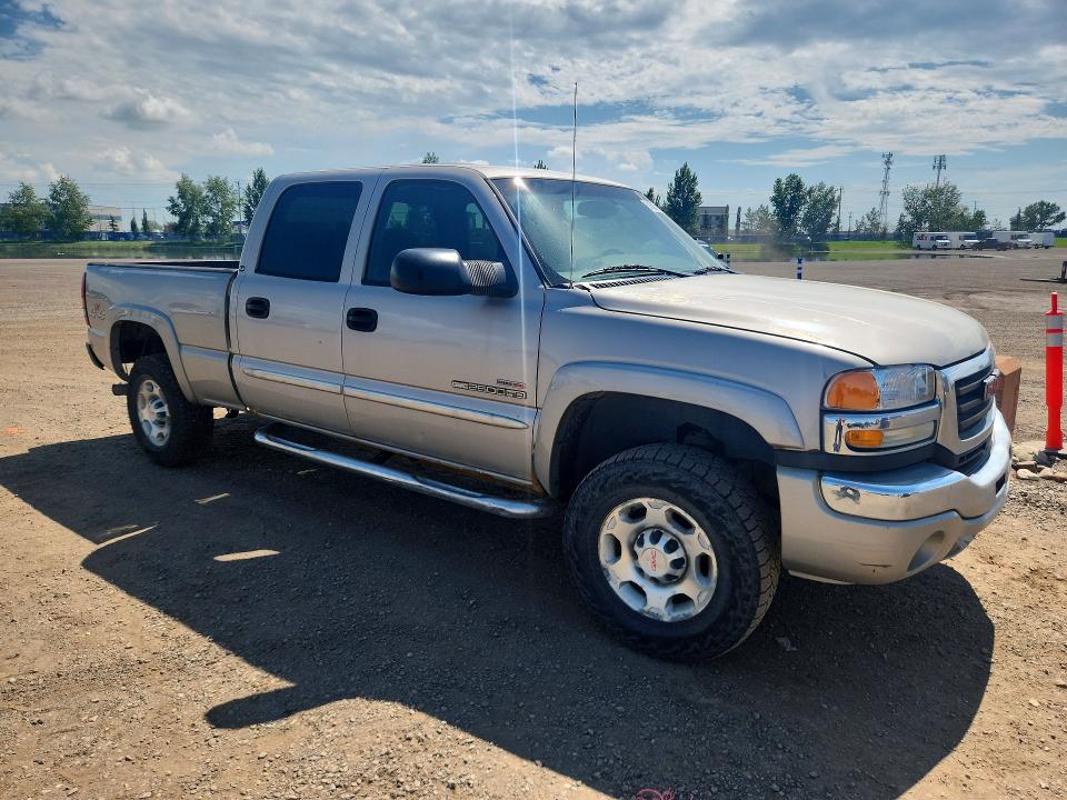 61587936 :رقم المزاد ، 1GTHK23114F149050 vin ، 2004 Gmc Sierra مزاد بيع