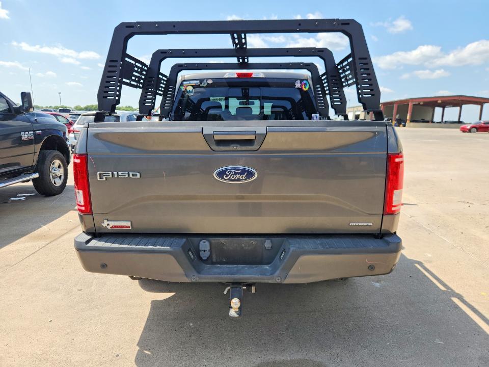 57504596 :رقم المزاد ، 1FTEW1CF9FKE82300 vin ، 2015 Ford F150 مزاد بيع