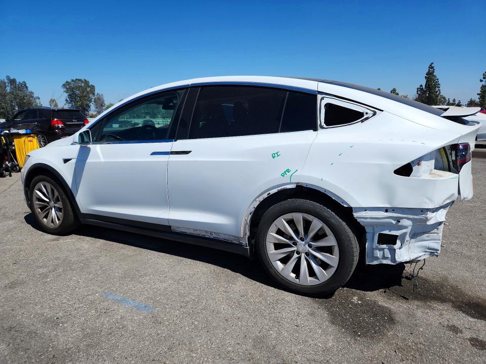 Aukcja sprzedaży 2018 Tesla Model X, vin: 5YJXCAE29JF124180, numer aukcji: 62380666