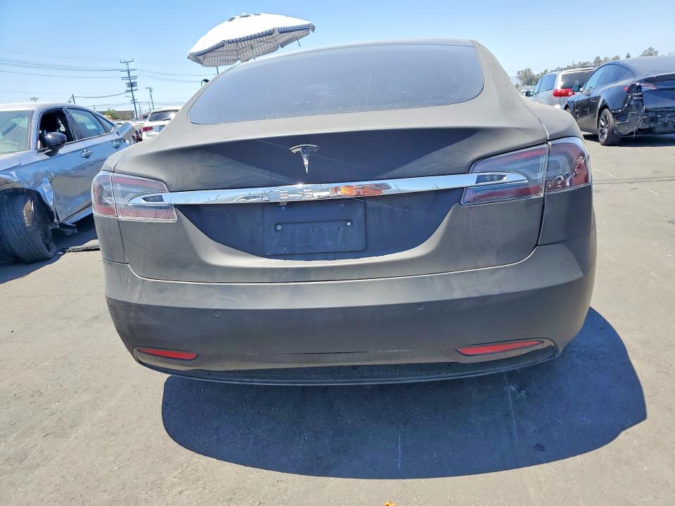 Aukcja sprzedaży 2018 Tesla Model S, vin: 5YJSA1E28JF249915, numer aukcji: 60084386